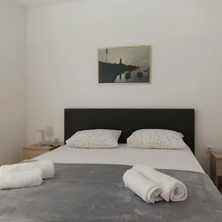 Apartment Perina *