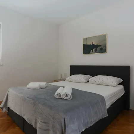 Perina Sutivan